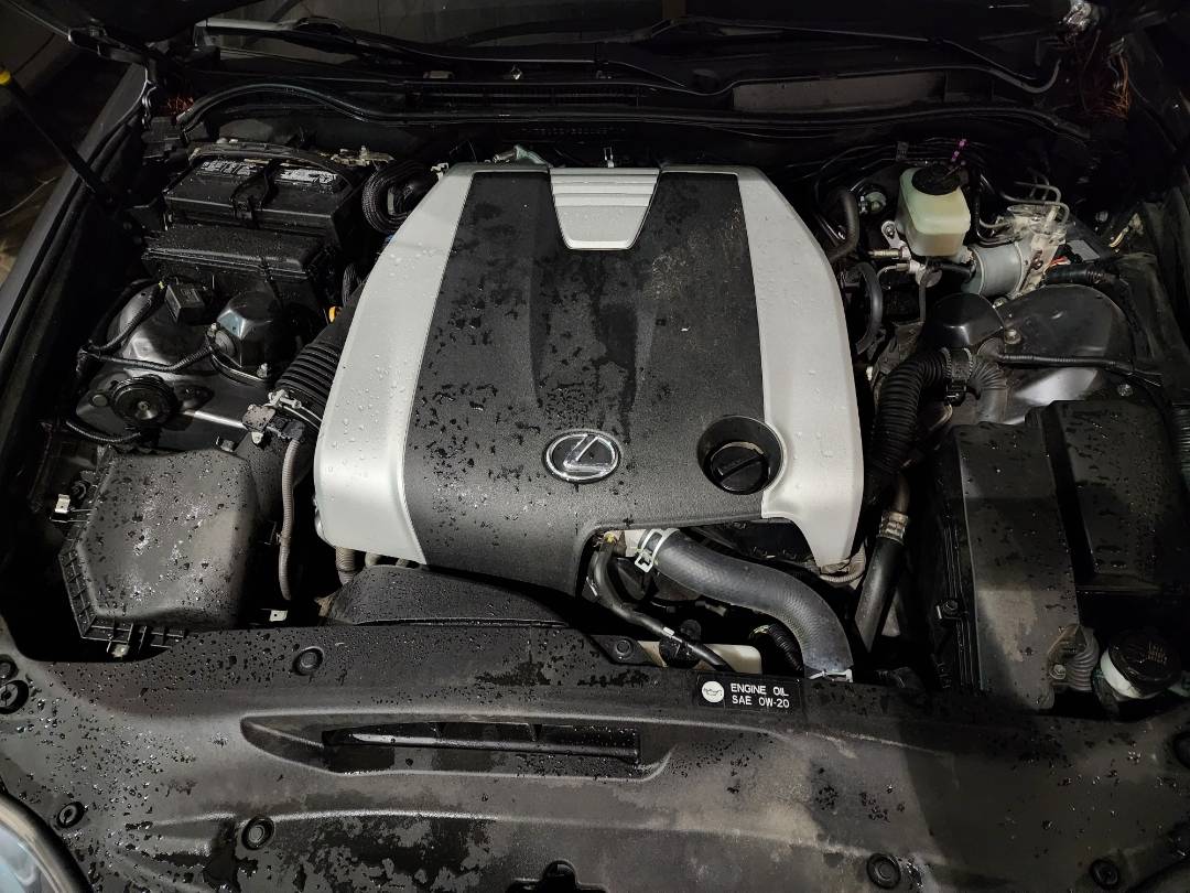 2014 LEXUS IS-350 — 177184 Miles — Lot 37785827 - Marhaba Auctions Used Cars - Image 4