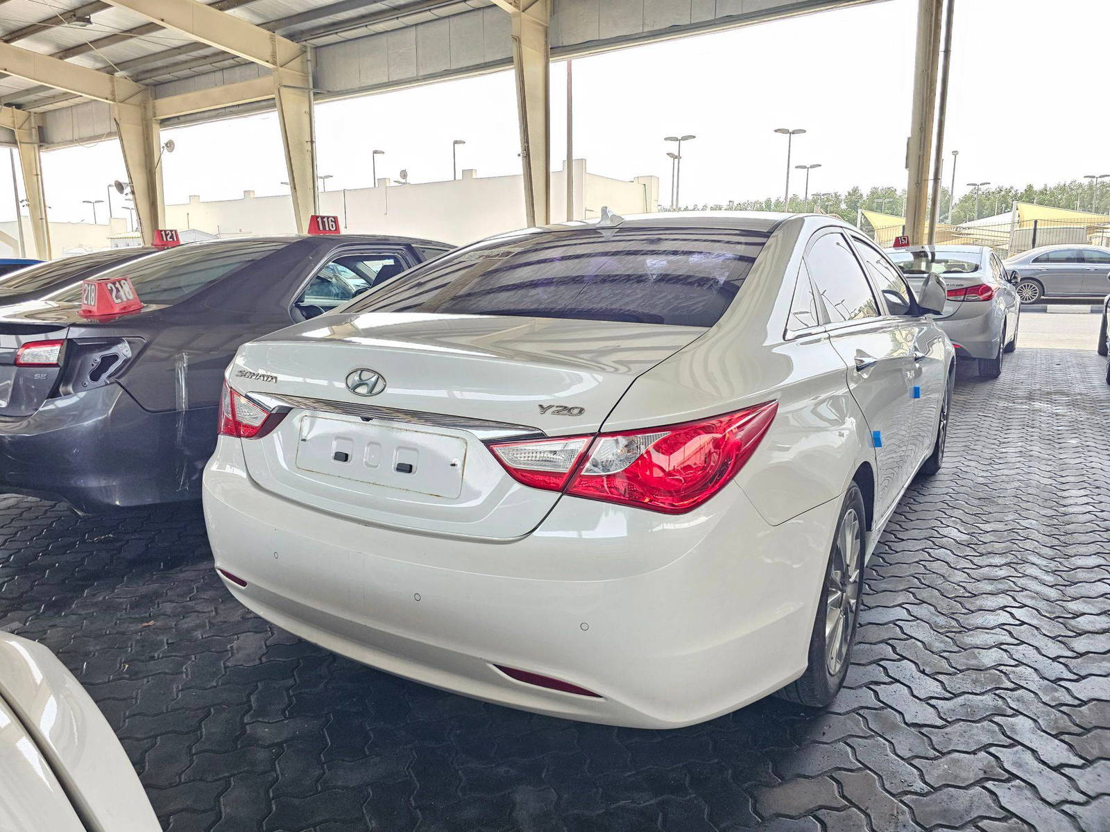 2011 HYUNDAI SONATA — 230145 KM — Lot 219184 — Main - Marhaba Auctions Used Cars - Image 3