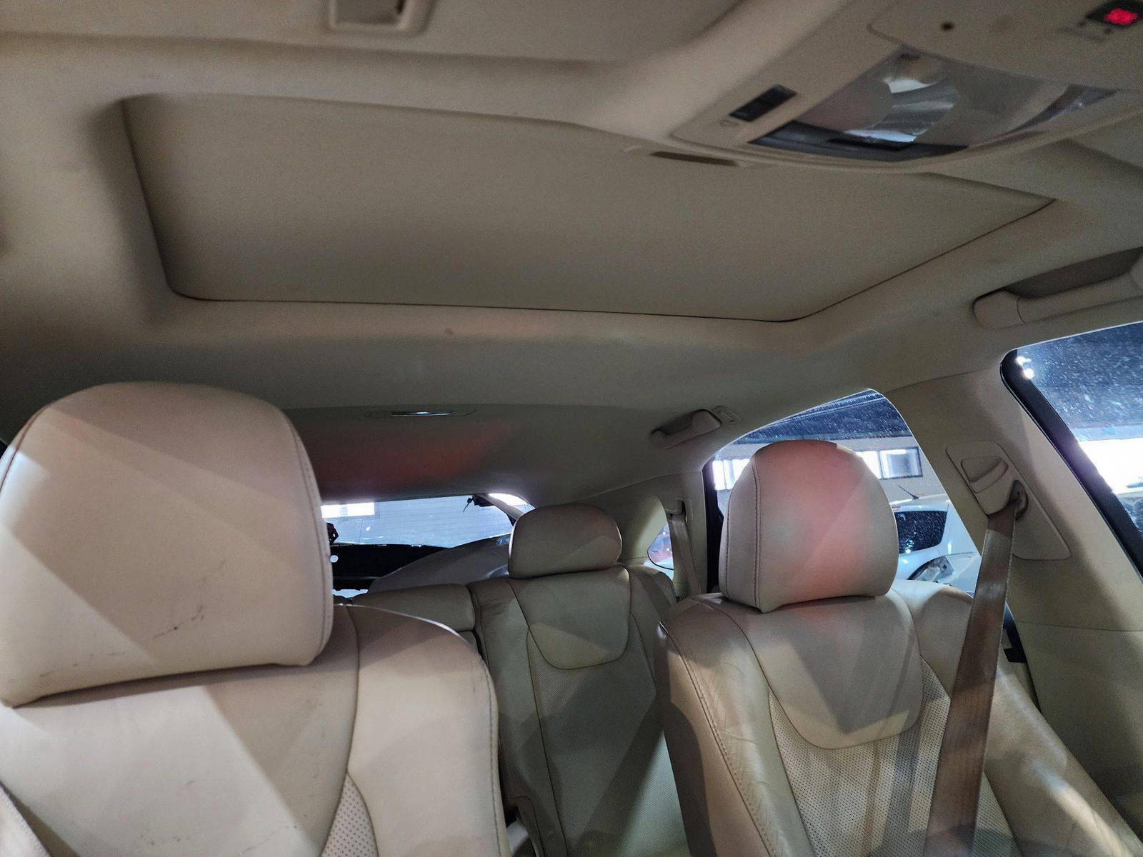 2014 LEXUS RX 350 — 132114 Miles — Lot 143812 — Al Quoz - Marhaba Auctions Used Cars - Image 9