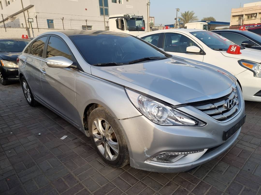 2010 HYUNDAI SONATA — 191935 KM — Lot 125487 — Ind. 12 - Marhaba Auctions Used Cars - Image 3