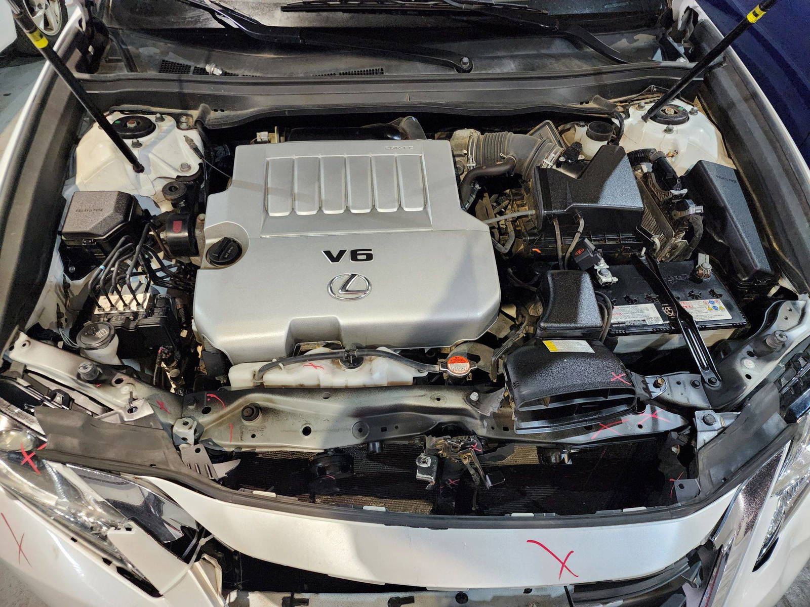 2016 LEXUS ES 350 — 104488 Miles — Lot 85500684 — Al Quoz - Marhaba Auctions Used Cars - Image 13