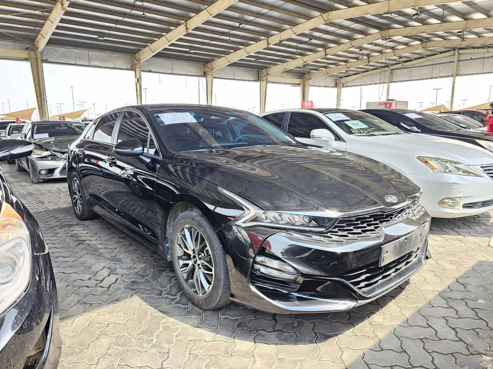 2020 KIA K5 — 75136 KM — Lot ABLA049026 — Souq - Marhaba Auctions Used Cars - Image 4