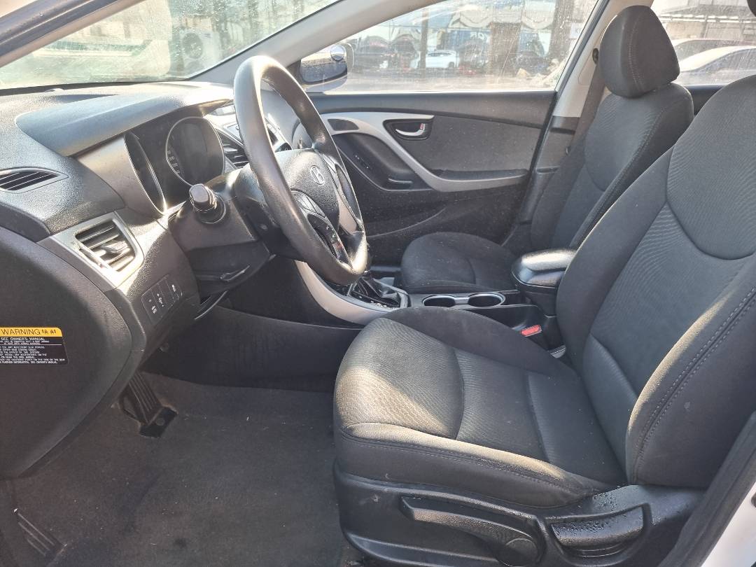 2015 HYUNDAI ELANTRA — 274714 KM — Lot 125487 — Ind. 12 - Marhaba Auctions Used Cars - Image 6