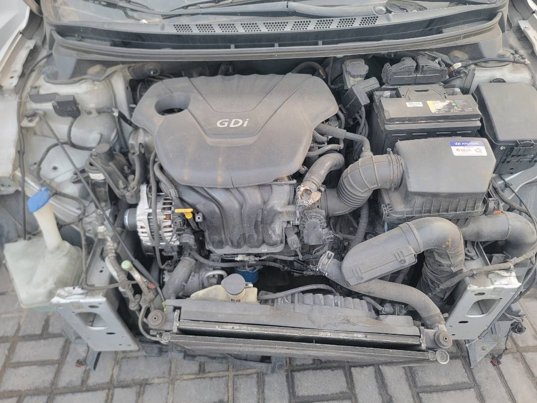2012 HYUNDAI AVANTE — 186525 KM — Lot U337947 — Main - Marhaba Auctions Used Cars - Image 6