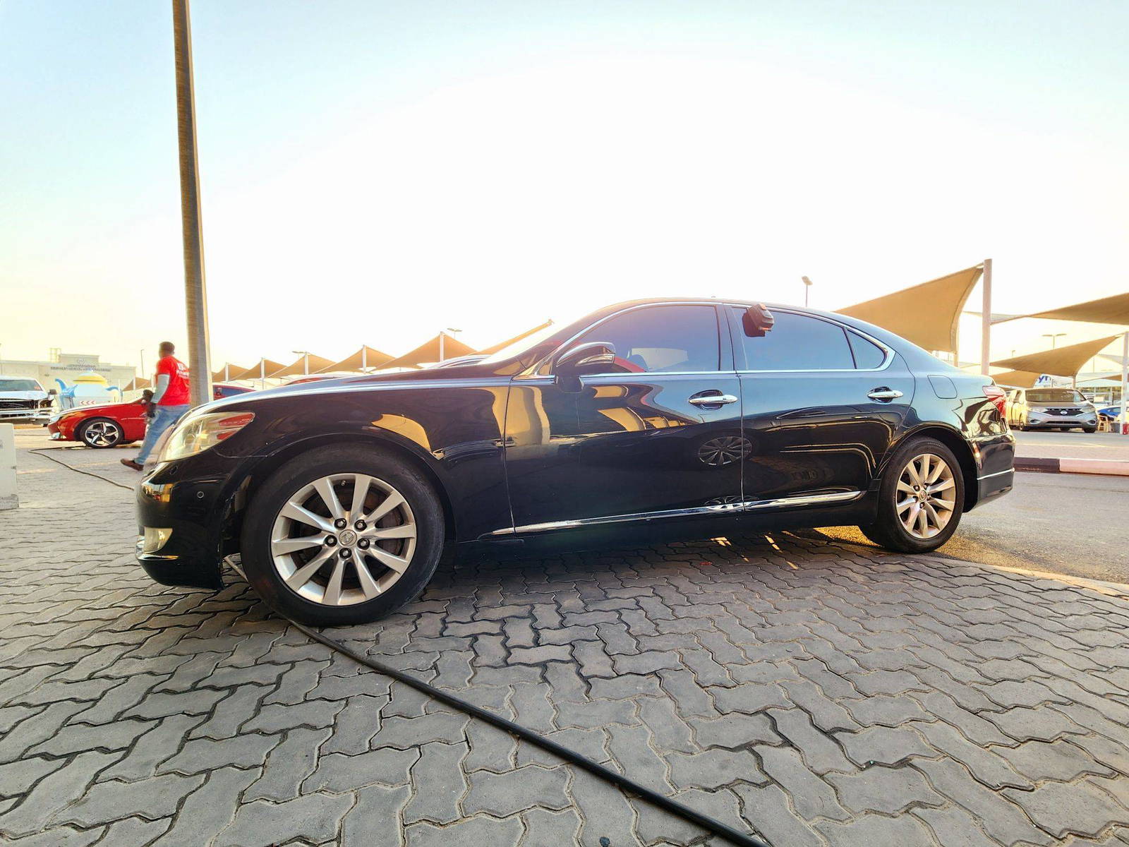 2011 LEXUS LS 460 — 217696 Miles — Lot F8B5003302 — Souq - Marhaba Auctions Used Cars - Image 5