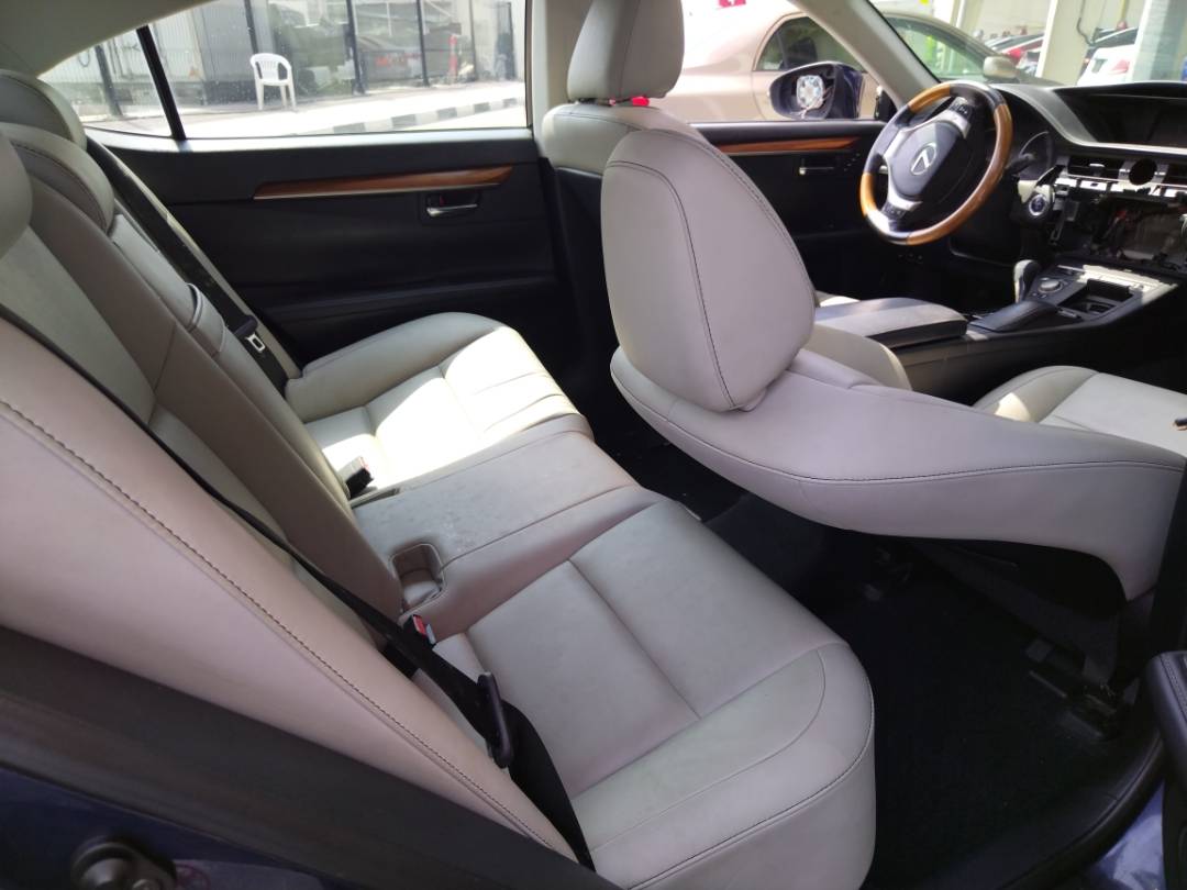 2013 LEXUS ES 300H — 127541 Miles — Lot 000265 - Marhaba Auctions Used Cars - Image 6