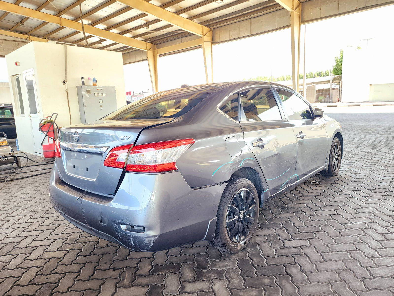 2015 NISSAN SENTRA — 142000 Miles — Lot 65290734 — Souq - Marhaba Auctions Used Cars - Image 3