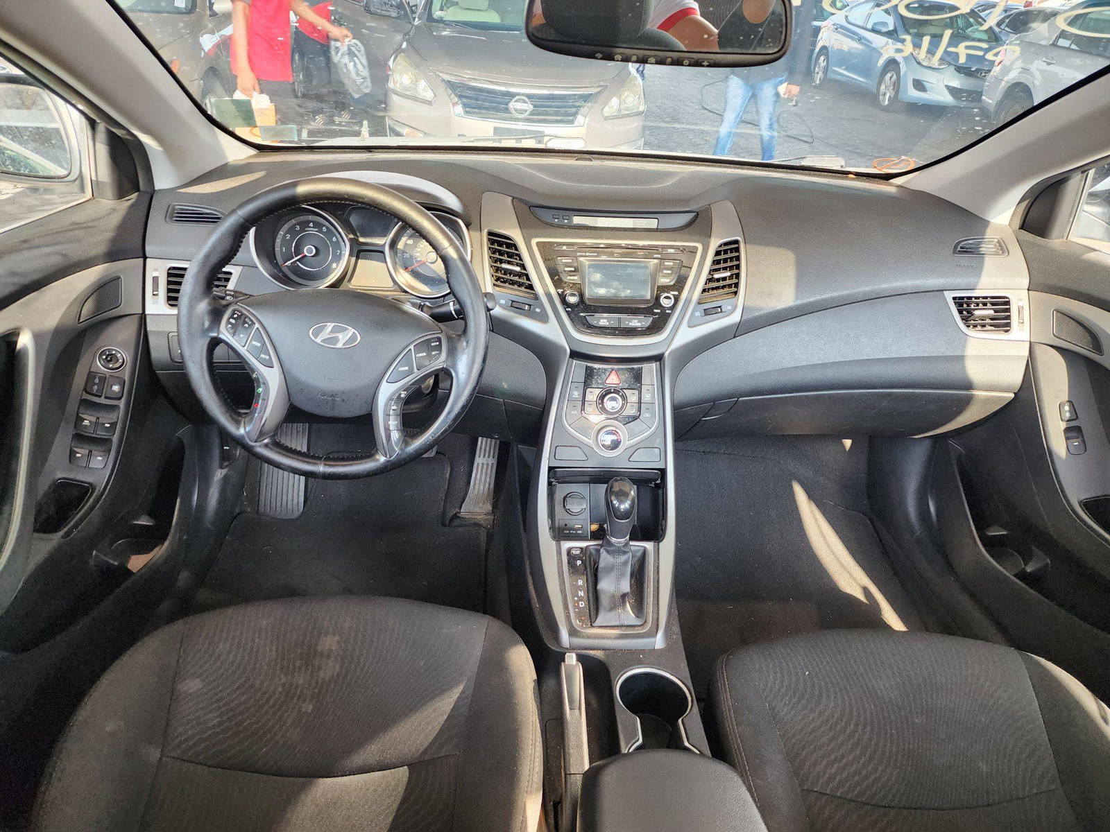2015 HYUNDAI ELANTRA — 248 120 Miles — Lot AE3FH — Souq - Marhaba Auctions Used Cars - Image 7