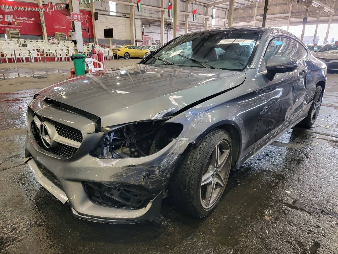 2018 MERCEDES BENZ C300 — 42954 KM — Lot F600338 — Main - Marhaba Auctions Used Cars - Image 4