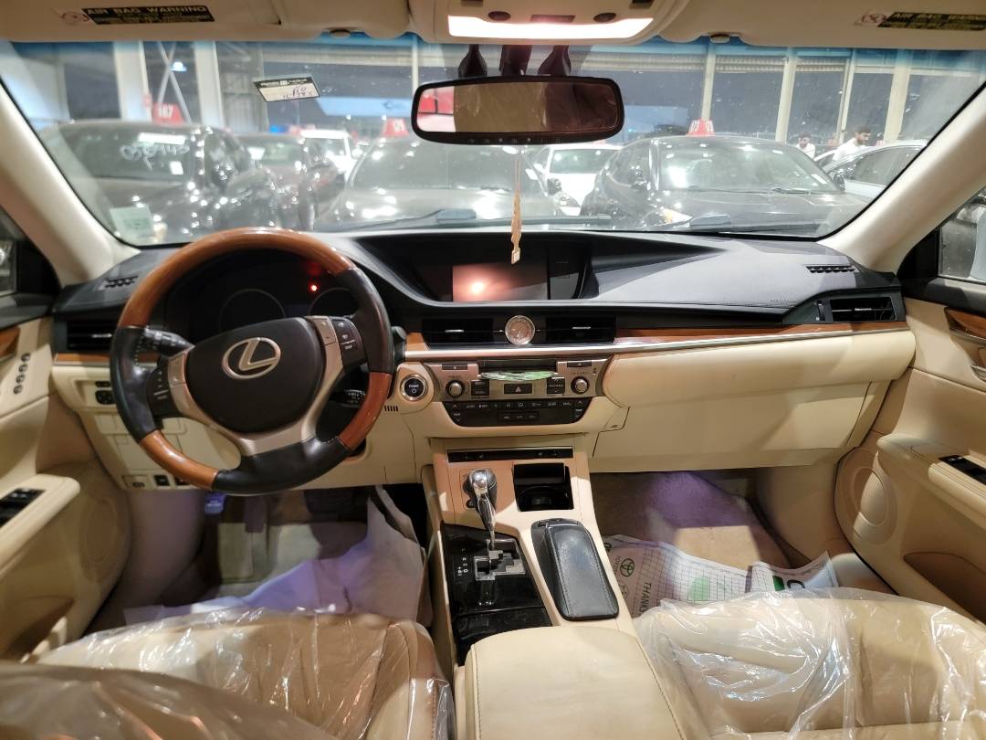 2013 LEXUS ES 300H — 163383 Miles — Lot 2009599 — Main - Marhaba Auctions Used Cars - Image 7