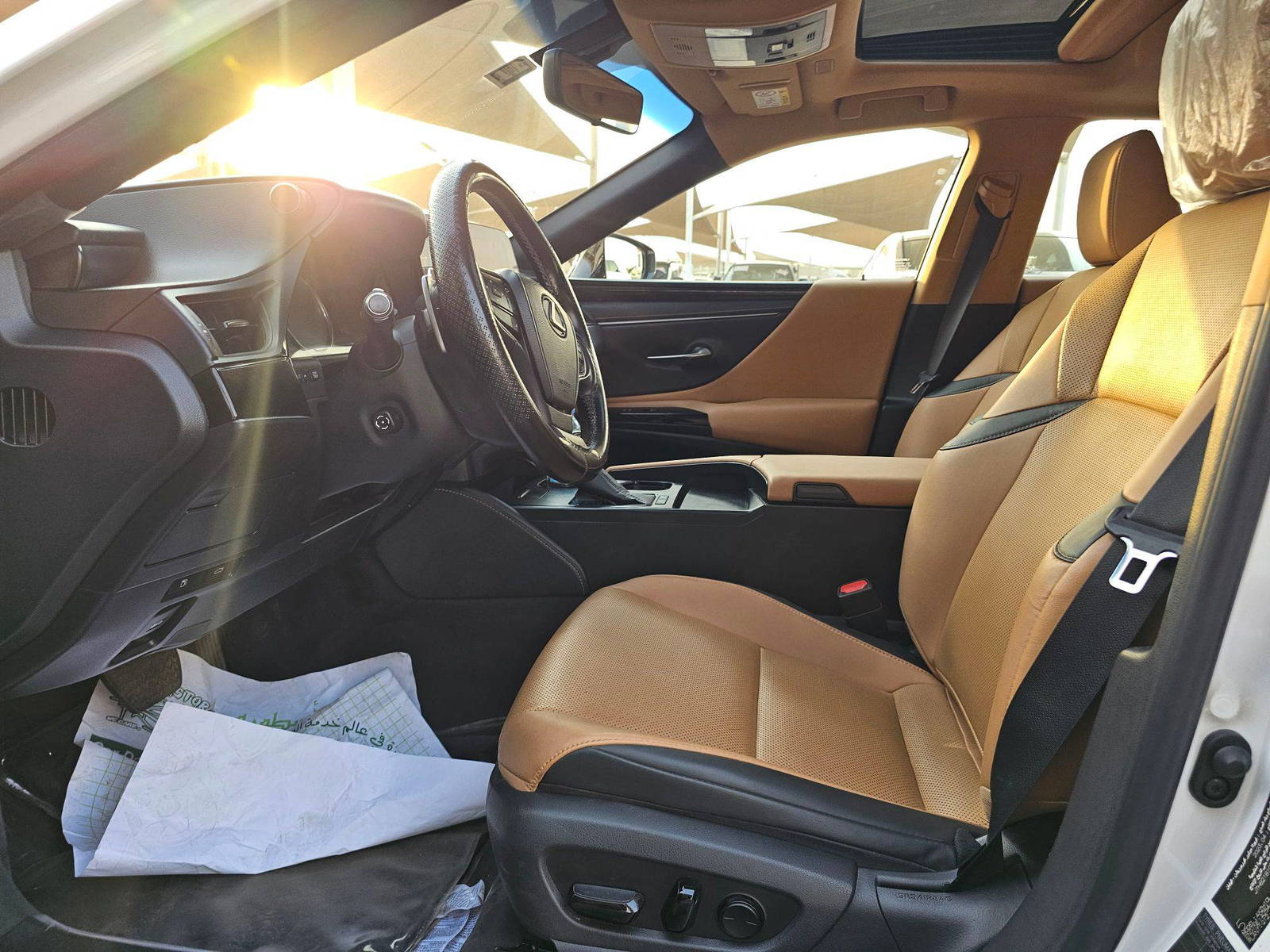 LEXUS ES 300H 2023 - Marhaba Auction Used Cars - Image 9