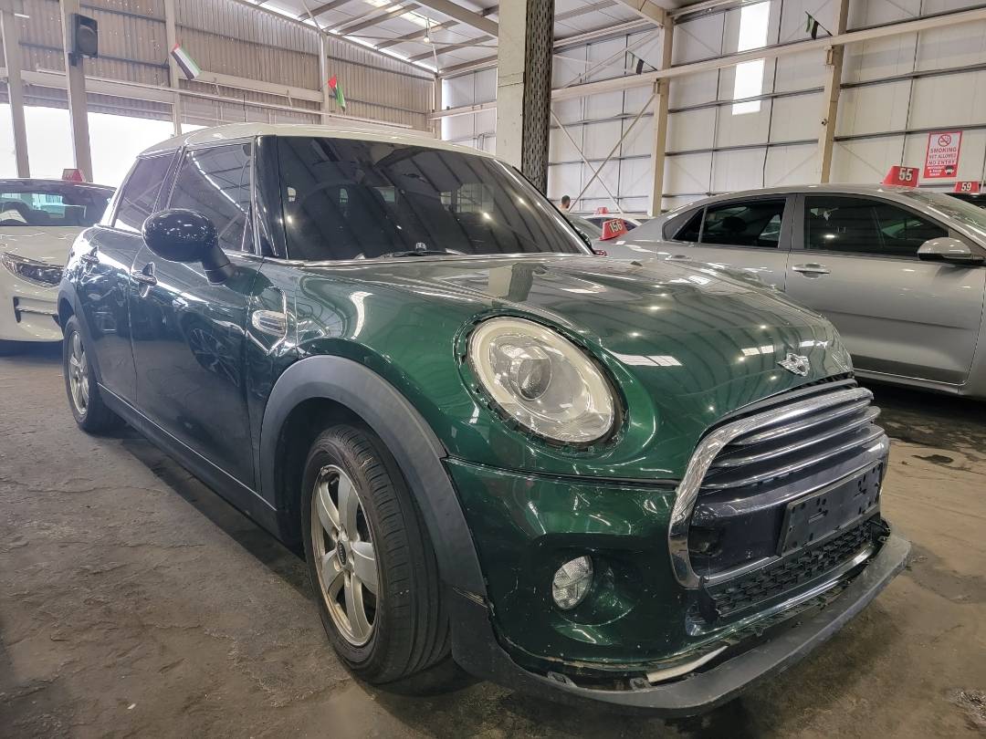 2018 MINI COOPER — 86828 KM — Lot 05917 — Main - Marhaba Auctions Used Cars - Image 4