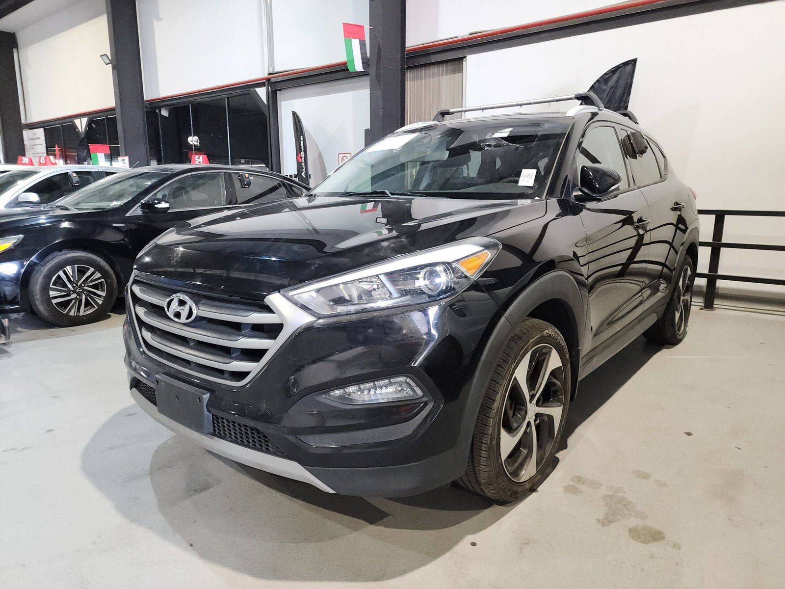 2018 HYUNDAI TUCSON — 97314 Miles — Lot 40229972 — Al Quoz - Marhaba Auctions Used Cars - Image 3