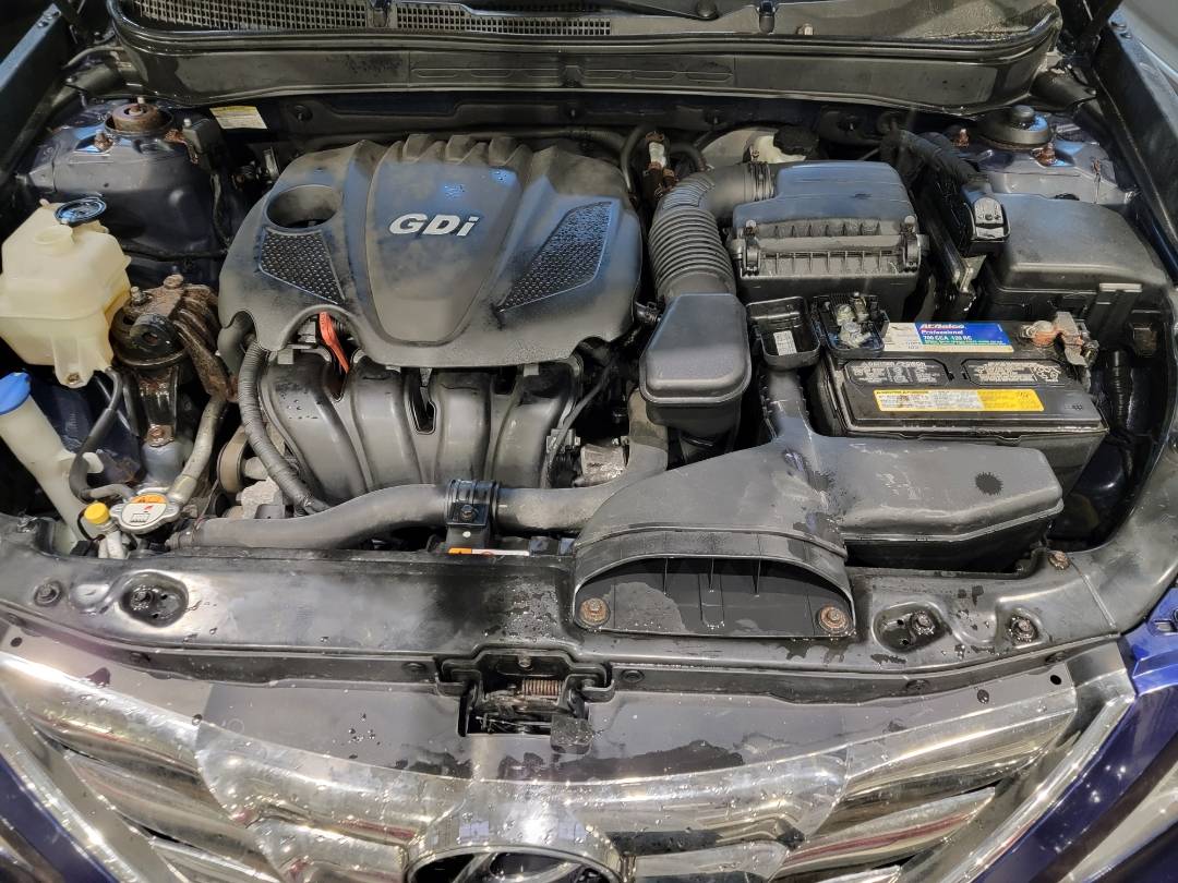 2013 HYUNDAI SONATA — 203920 Miles — Lot H676441 — Main - Marhaba Auctions Used Cars - Image 11