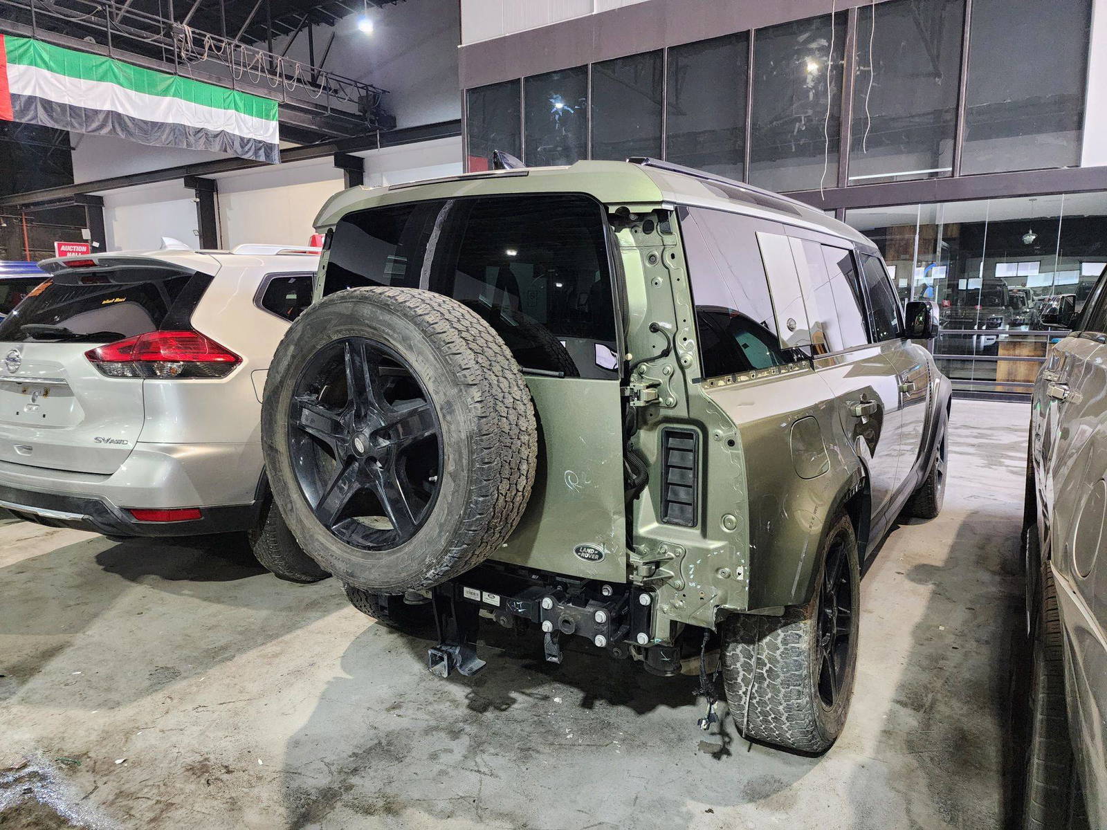 LAND ROVER DEFENDER 110 SE 2021 - Marhaba Auction Used Cars - Image 6