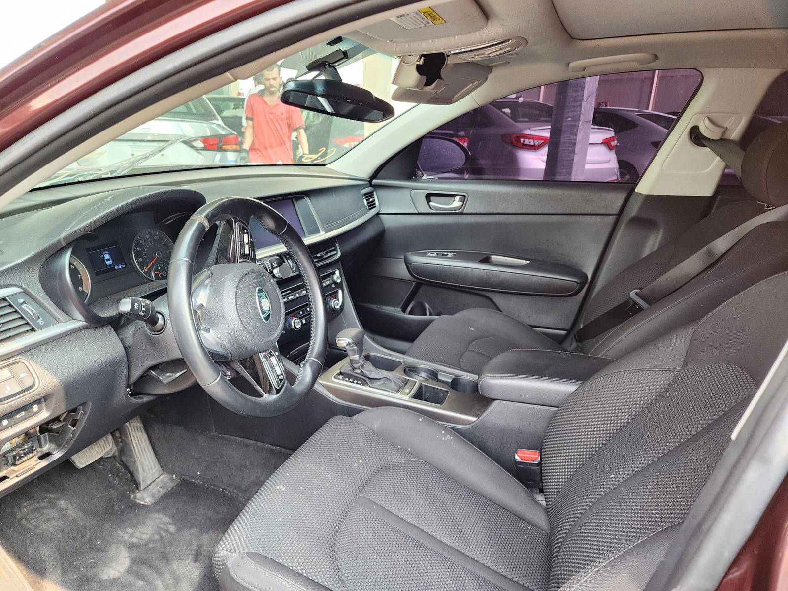 2019 KIA OPTIMA — 80127 Miles — Lot KG334049 — Souq - Marhaba Auctions Used Cars - Image 10