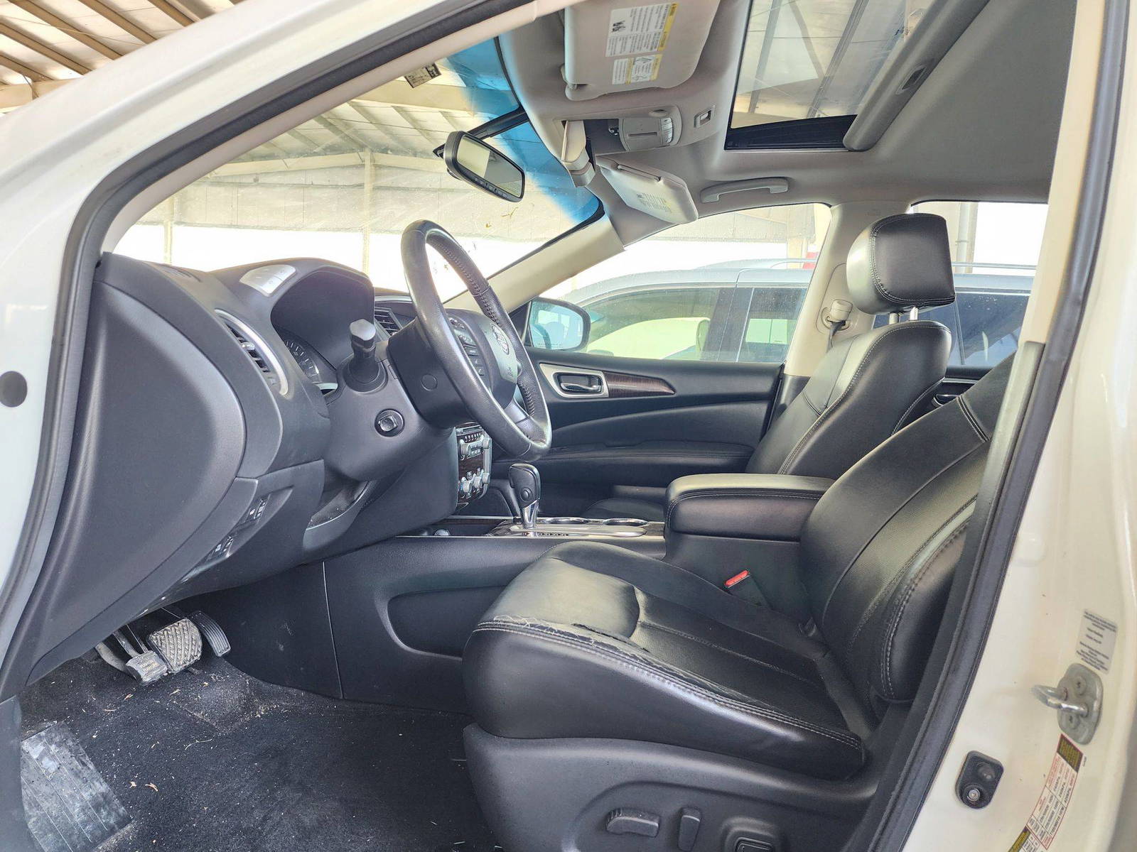 2013 NISSAN PATHFINDER — 168000 Miles — Lot 56092854 — Souq - Marhaba Auctions Used Cars - Image 9