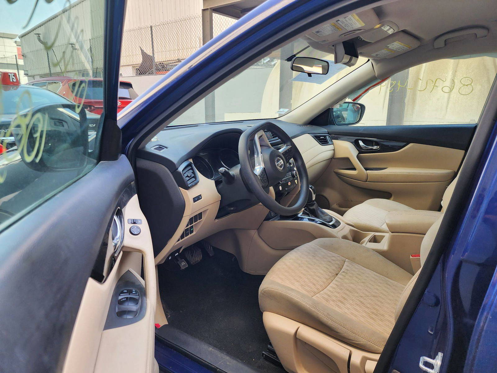 2017 NISSAN ROGUE — 108818 Miles — Lot 86722454 — Al Quoz - Marhaba Auctions Used Cars - Image 9