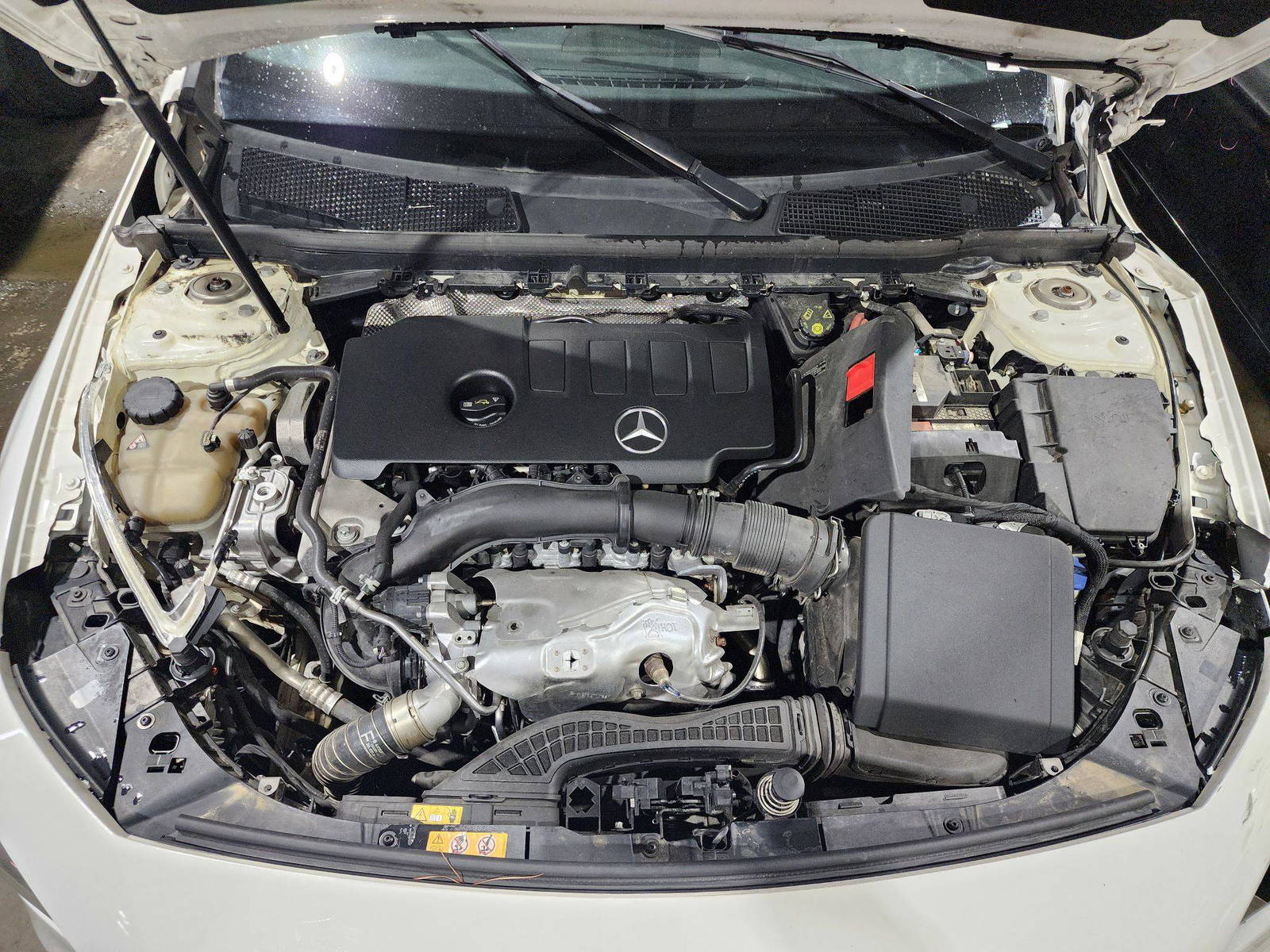 2020 MERCEDES BENZ CLA 250 — 153838 Miles — Lot 3LN078531 — Al Quoz - Marhaba Auctions Used Cars - Image 14