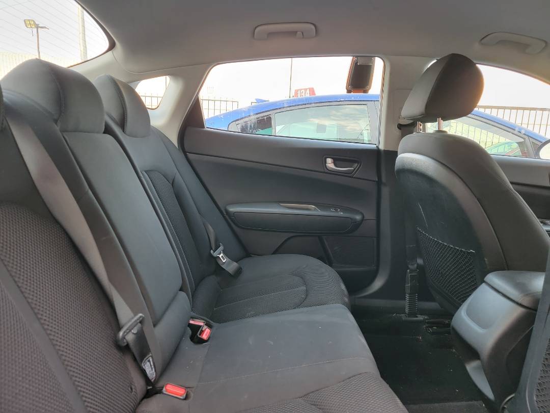 2019 KIA OPTIMA — 72451 Miles — Lot 37403784 — Main - Marhaba Auctions Used Cars - Image 9