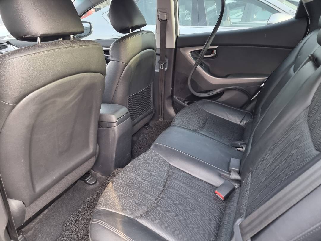 2011 HYUNDAI AVANTE — 158479 KM — Lot 014426 — Ind. 12 - Marhaba Auctions Used Cars - Image 6