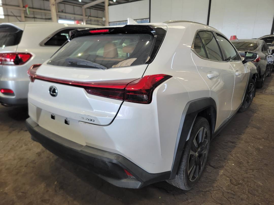 2019 LEXUS UX 200 — 47725 KM — Lot K2003584 — Main - Marhaba Auctions Used Cars - Image 3