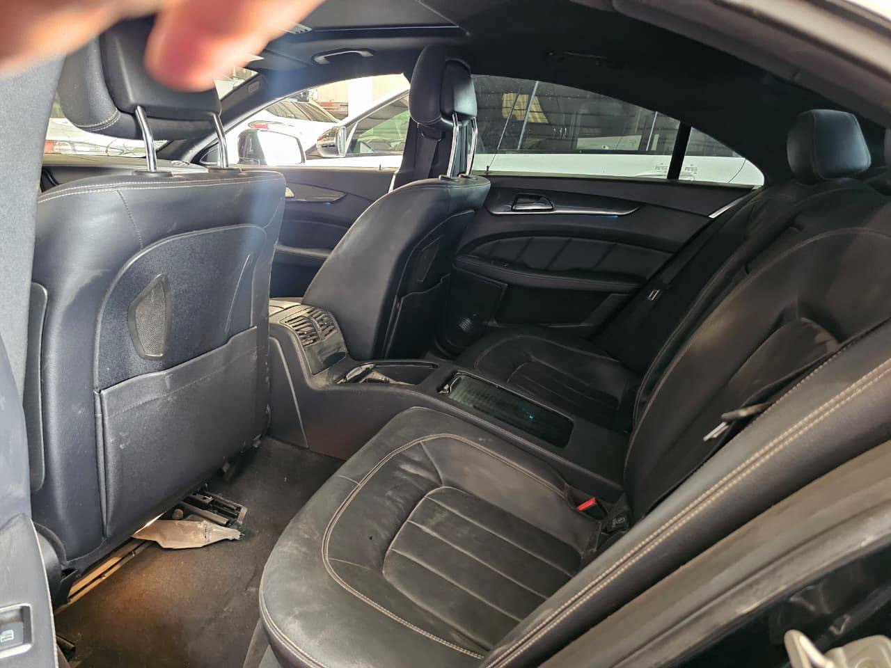 2012 MERCEDES BENZ CLS 550 — 154800 Miles — Lot A029012 — Main - Marhaba Auctions Used Cars - Image 5