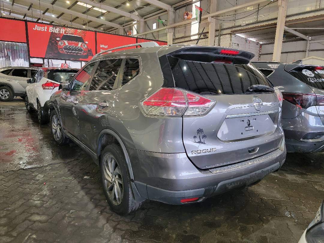 NISSAN ROGUE