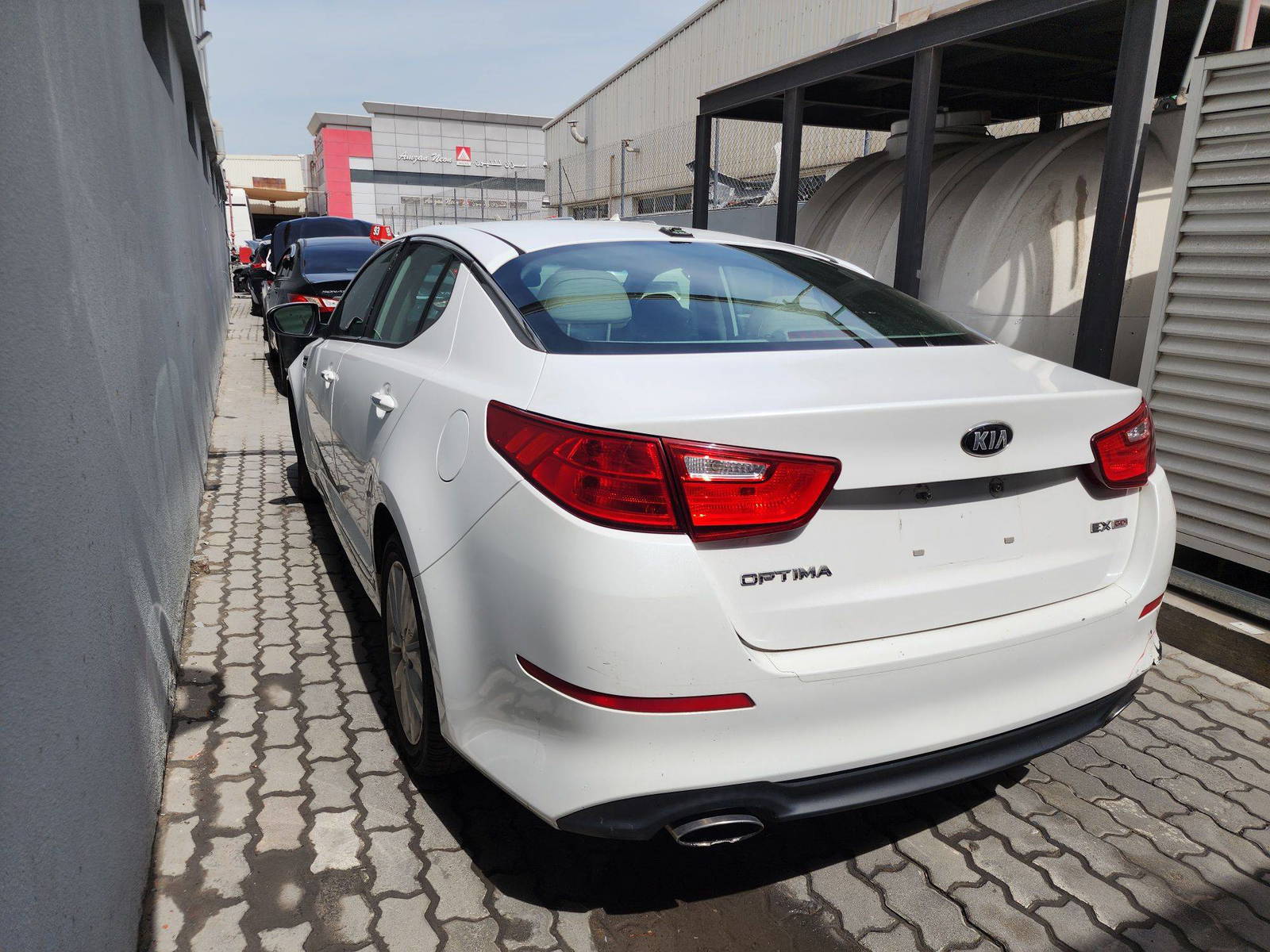 2014 KIA OPTIMA — 170505 Miles — Lot 350970 — Al Quoz - Marhaba Auctions Used Cars - Image 3