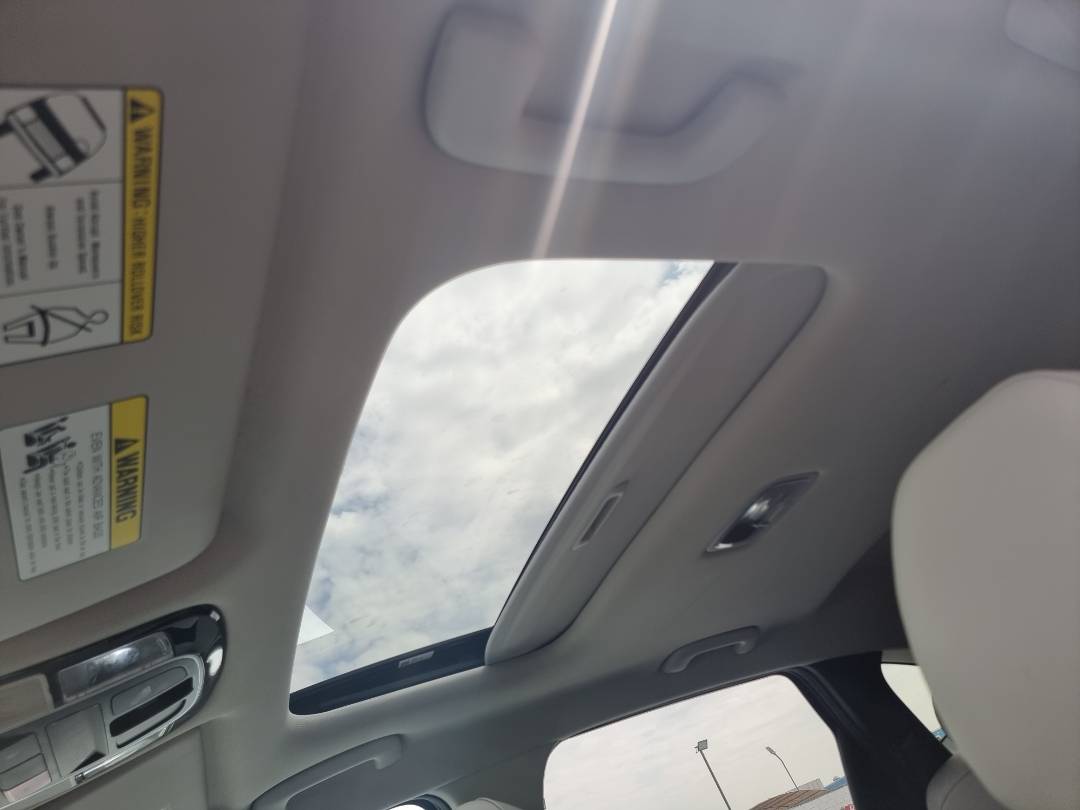 HYUNDAI TUCSON 2023 - Marhaba Auction Used Cars - Image 8