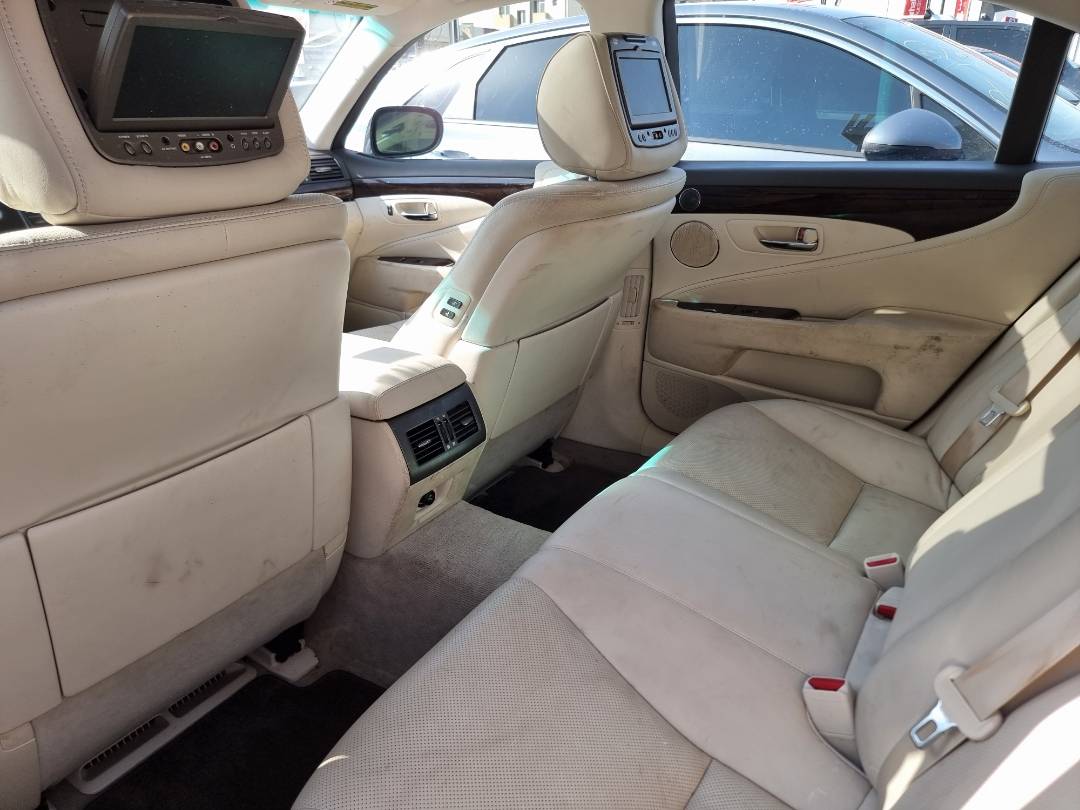 2007 LEXUS LS 460 — 147141 Miles — Lot 5043861 — Ind. 12 - Marhaba Auctions Used Cars - Image 7