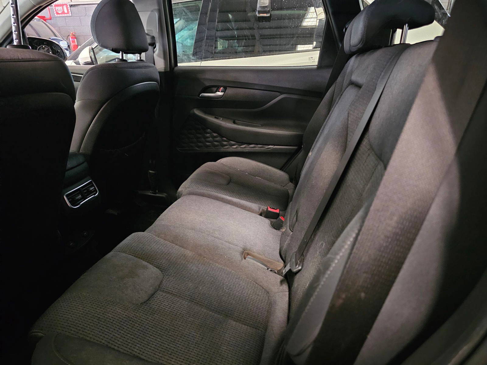 HYUNDAI SANTA FE 2023 - Marhaba Auction Used Cars - Image 8