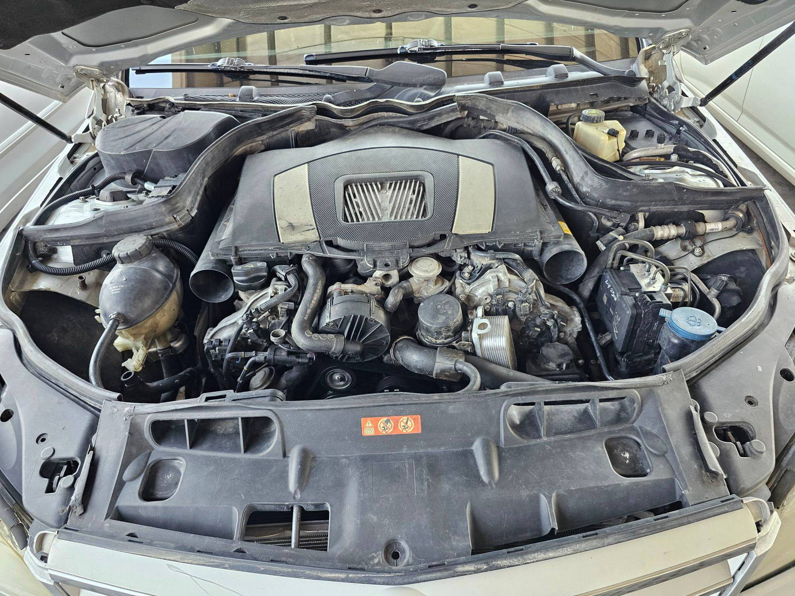 2009 MERCEDES BENZ C-250 — 168199 KM — Lot 59A240899 — Souq - Marhaba Auctions Used Cars - Image 12