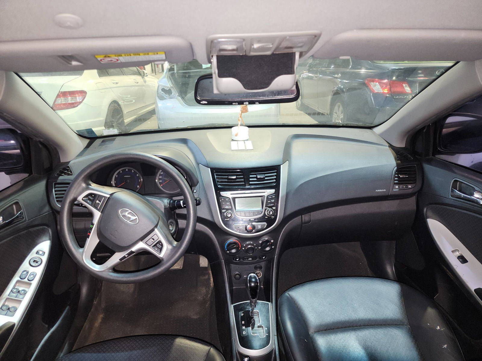 2011 HYUNDAI ACCENT — 225590 KM — Lot 092091 — Main - Marhaba Auctions Used Cars - Image 8