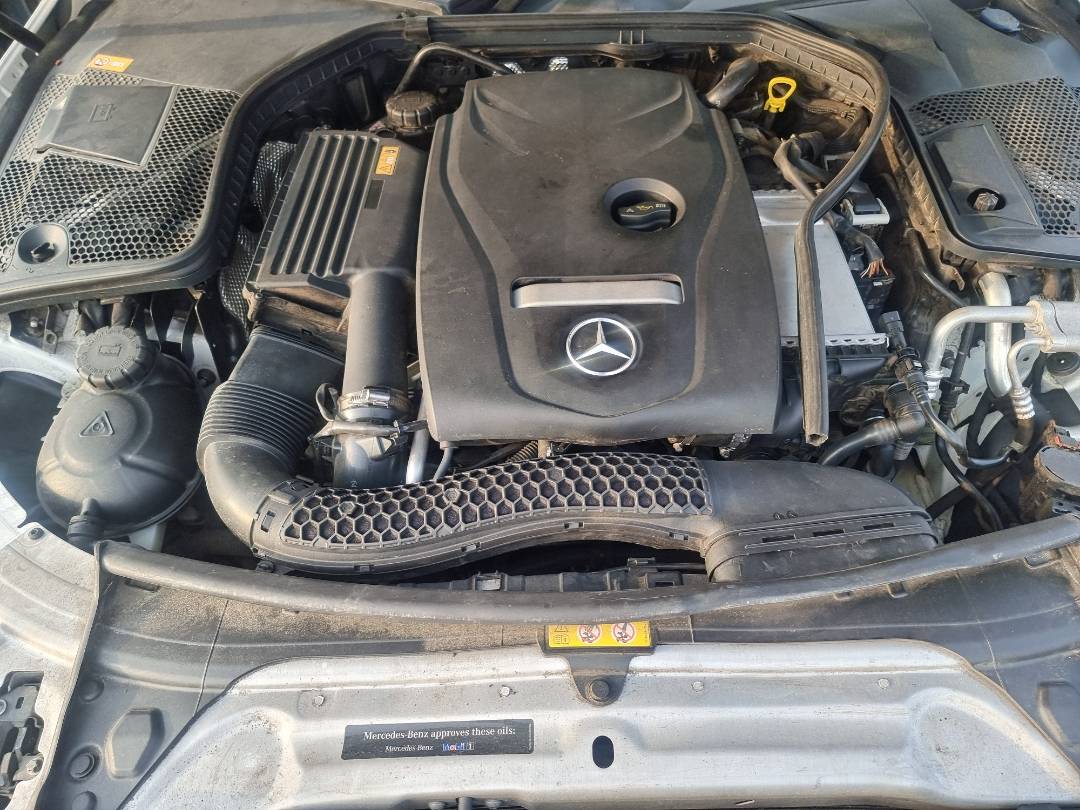 2016 MERCEDES BENZ C300 — 118950 Miles — Lot 215487 — Ind. 12 - Marhaba Auctions Used Cars - Image 11