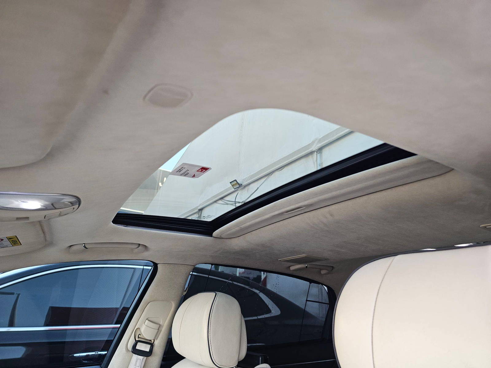 HYUNDAI CENTENNI 2014 - Marhaba Auction Used Cars - Image 9