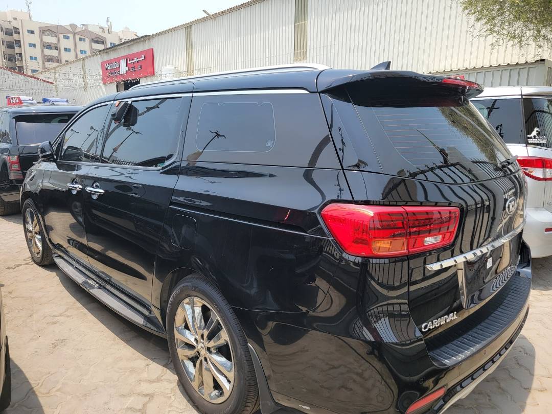 2019 KIA CARNIVAL LX — 77034 KM — Lot 480428 — Main - Marhaba Auctions Used Cars - Image 5