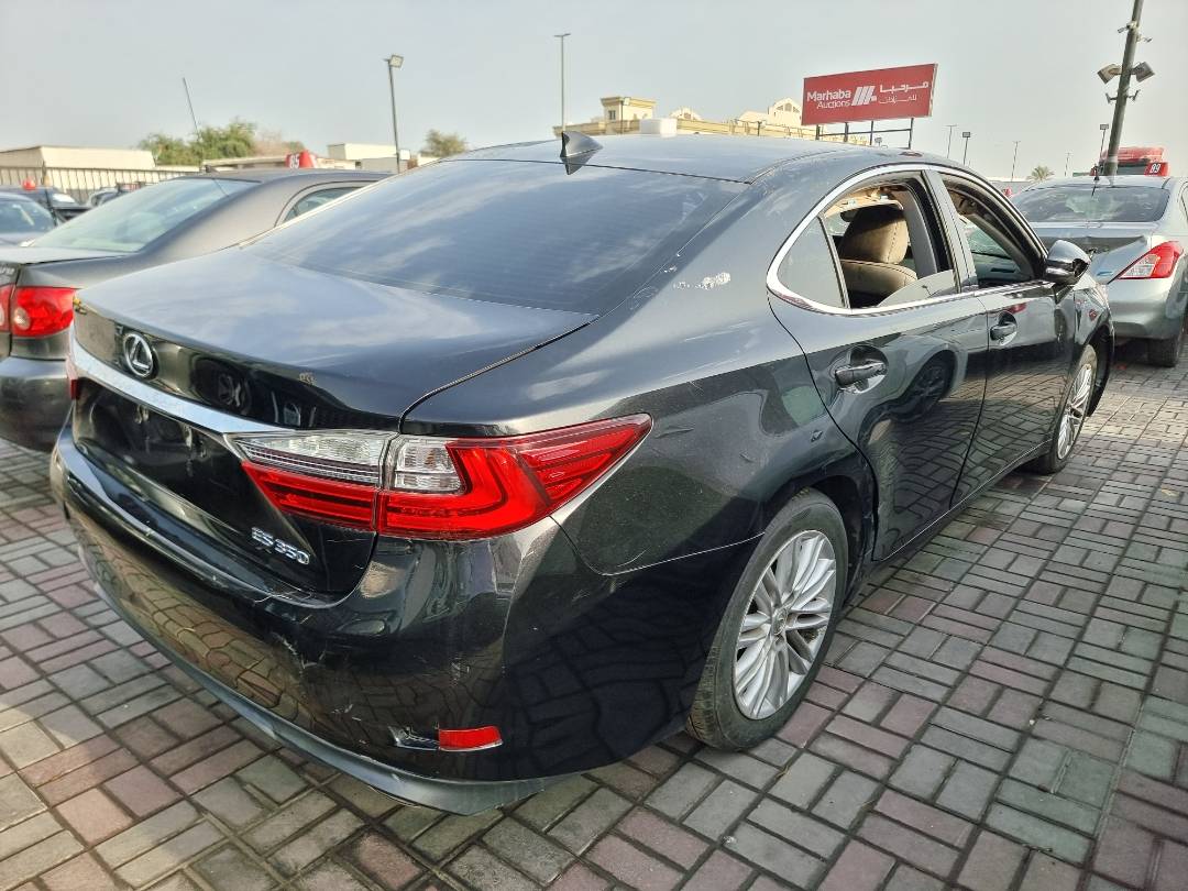 2016 LEXUS ES 350 — Lot 125487 — Ind. 12 - Marhaba Auctions Used Cars - Image 3