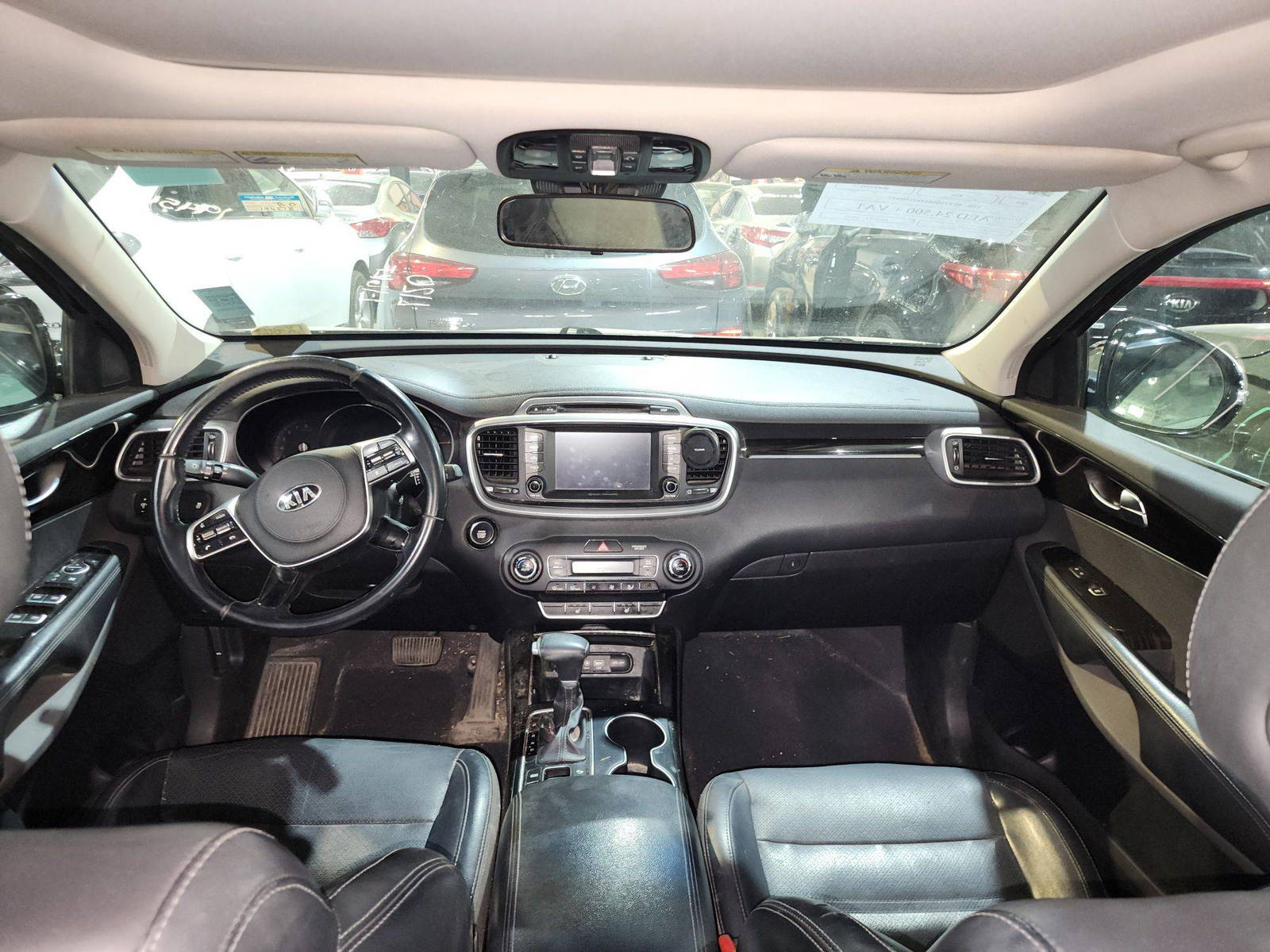 2019 KIA SORENTO — 194518 Miles — Lot 229743 — Main - Marhaba Auctions Used Cars - Image 6