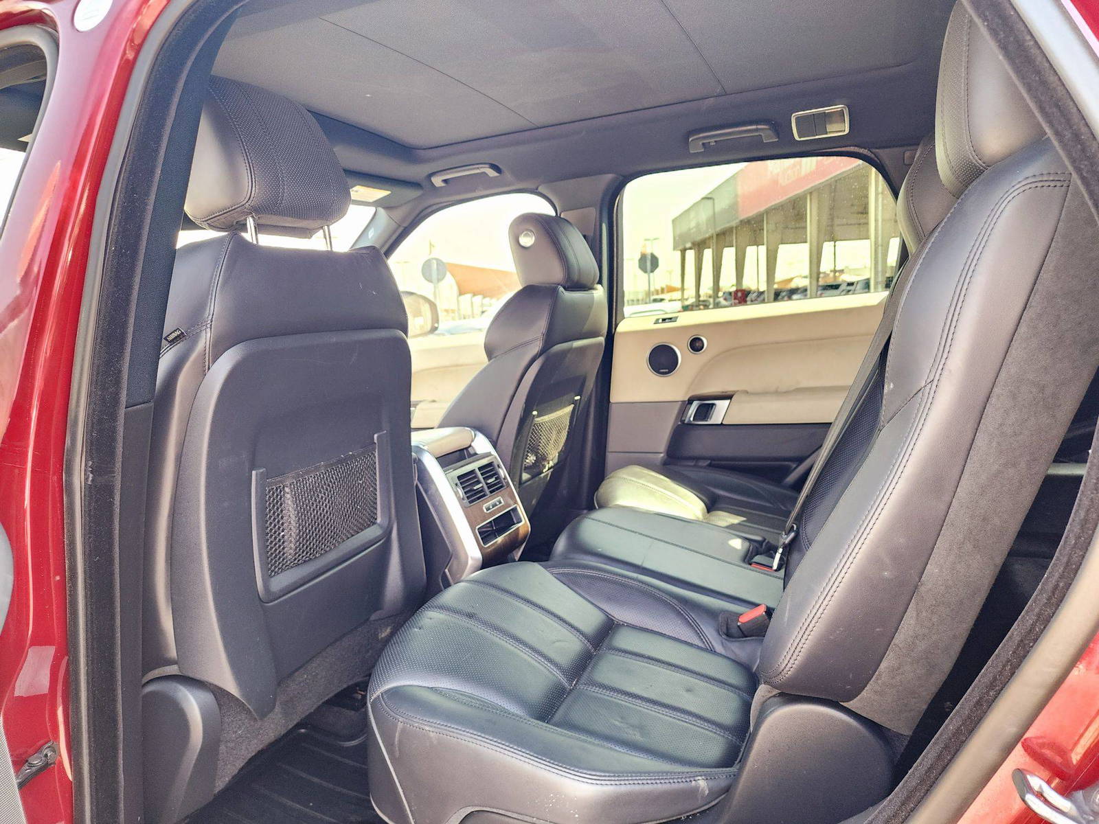 2016 LAND ROVER RANGE ROVER SPORT HSE — 74445 Miles — Lot GA582177 — Main - Marhaba Auctions Used Cars - Image 6