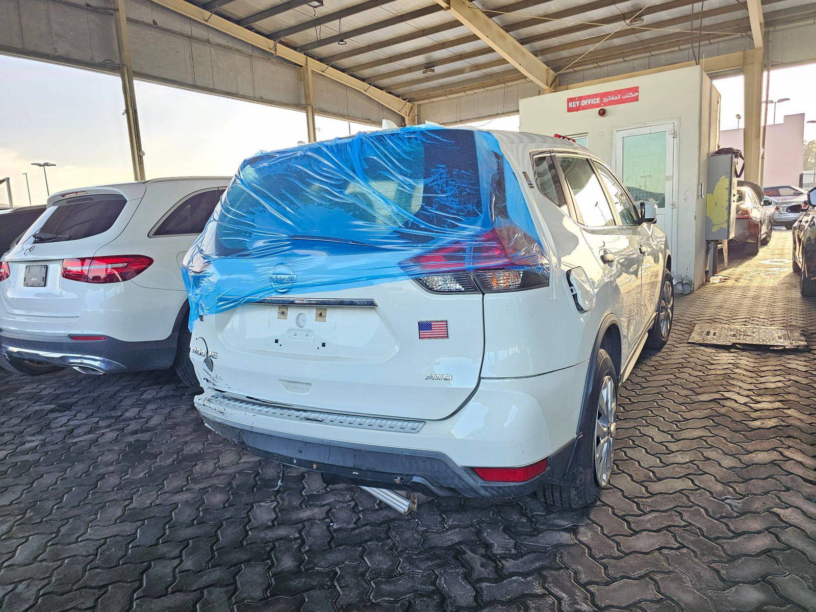 NISSAN ROGUE 2018 - Marhaba Auction Used Cars - Image 4