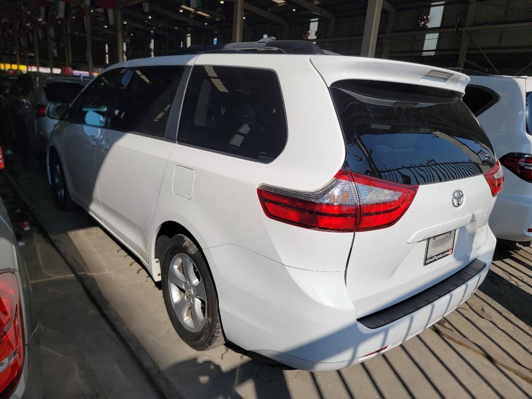 2015 TOYOTA SIENNA — 166574 Miles — Lot 0FS555884 - Marhaba Auctions Used Cars - Image 3
