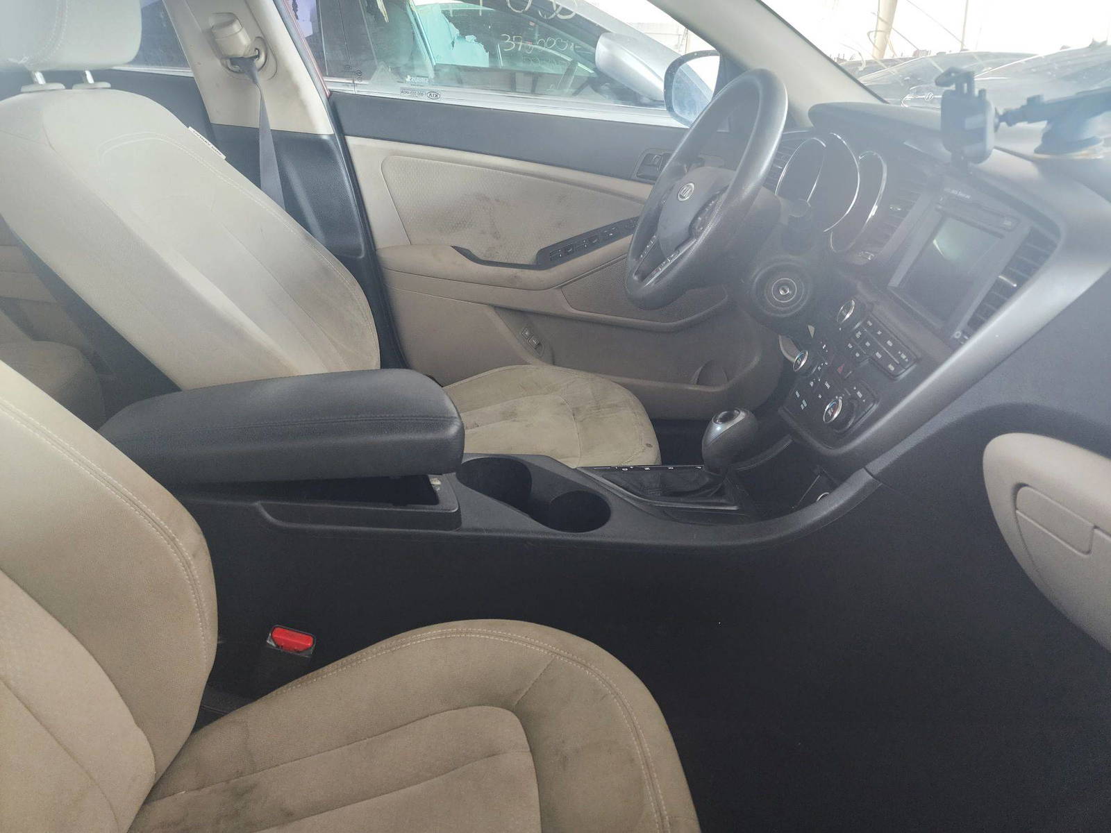 2011 KIA OPTIMA — 207737 Miles — Lot 67670743 - Marhaba Auctions Used Cars - Image 8