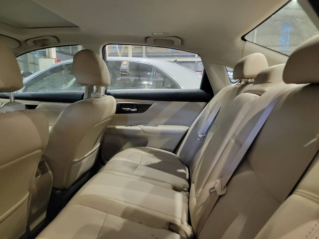 2015 NISSAN ALTIMA — 187187 Miles — Lot FC447039 — Main - Marhaba Auctions Used Cars - Image 6