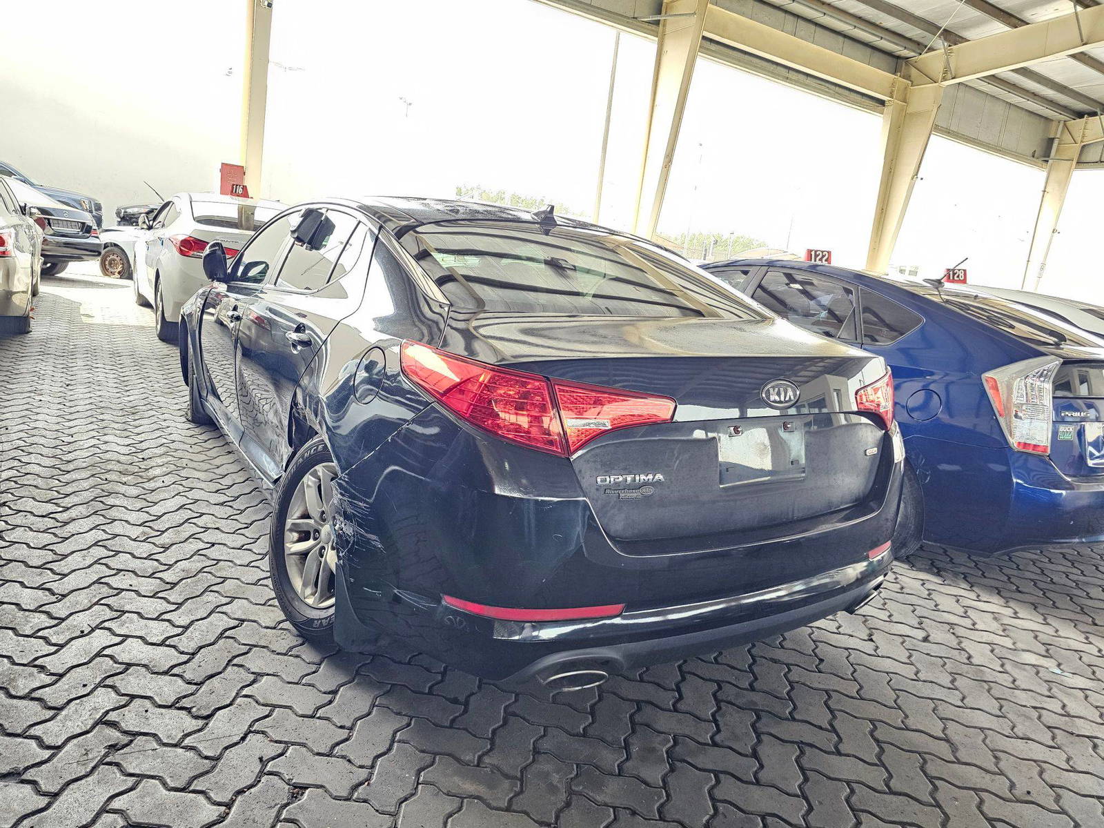 2012 KIA OPTIMA — 185124 Miles — Lot 5274071 — Souq - Marhaba Auctions Used Cars - Image 3
