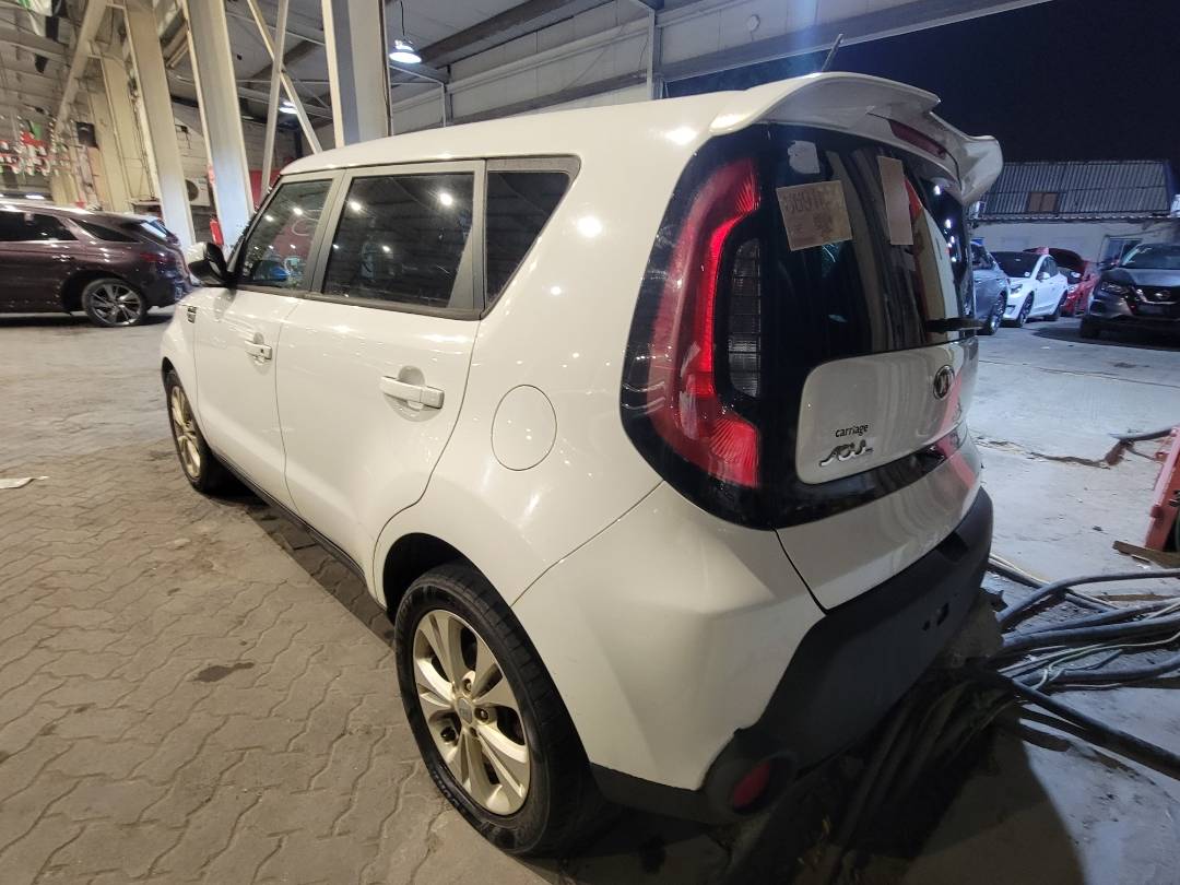 2015 KIA SOUL — 190328 Miles — Lot 6691064 — Main - Marhaba Auctions Used Cars - Image 3