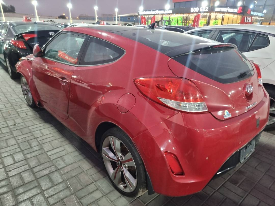 2013 HYUNDAI VELOSTER — 123746 Miles — Lot 215478 — Main - Marhaba Auctions Used Cars - Image 4