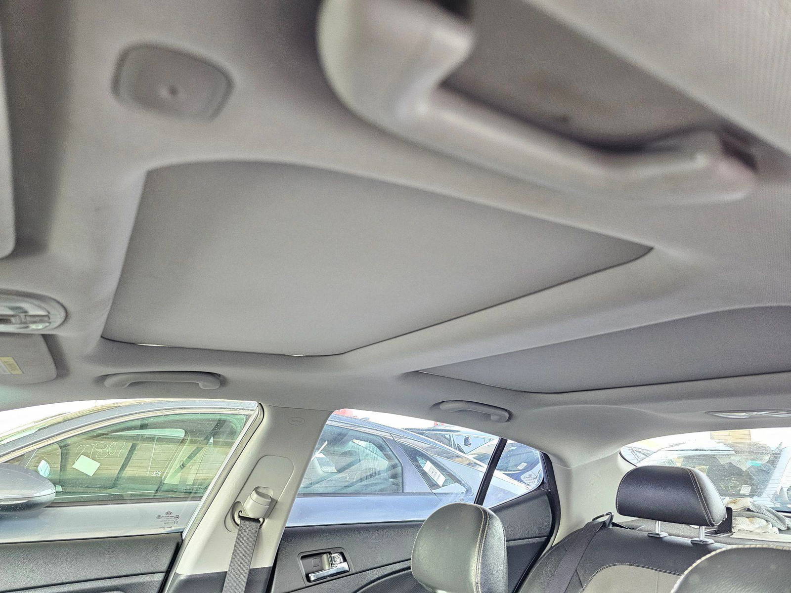 2012 KIA OPTIMA — 146624 Miles — Lot 5009471 — Souq - Marhaba Auctions Used Cars - Image 8