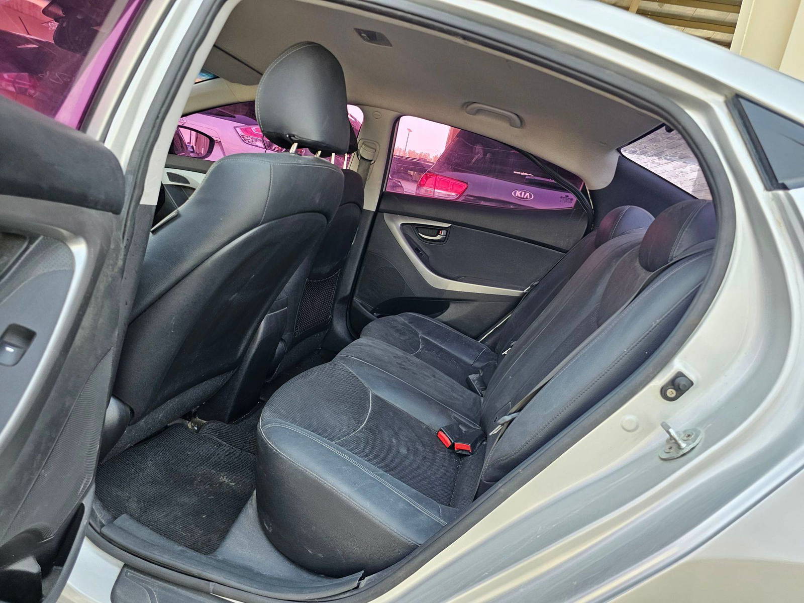 HYUNDAI AVANTE 2013 - Marhaba Auction Used Cars - Image 6
