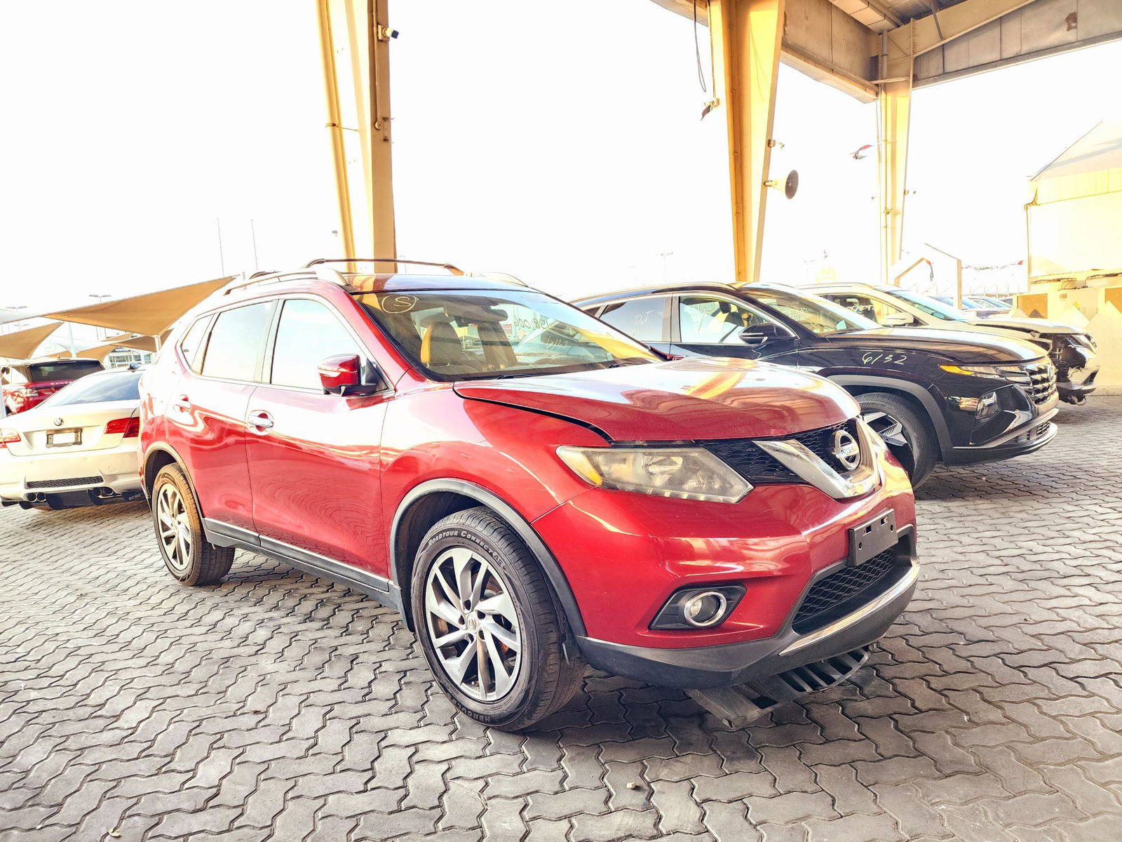 2014 NISSAN ROGUE — 158006 Miles — Lot C814158 — Souq - Marhaba Auctions Used Cars - Image 5